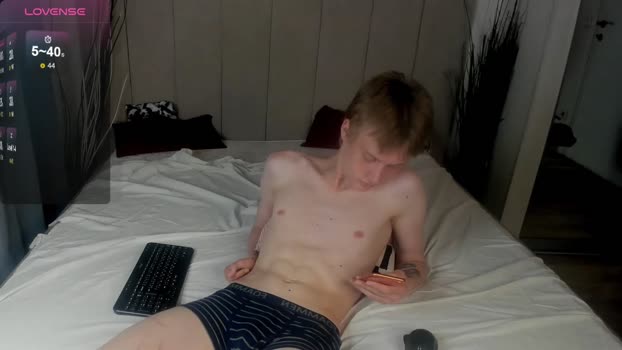 louie_evans suckcock Webcam SHOW @ Chaturbate 14-07-2025