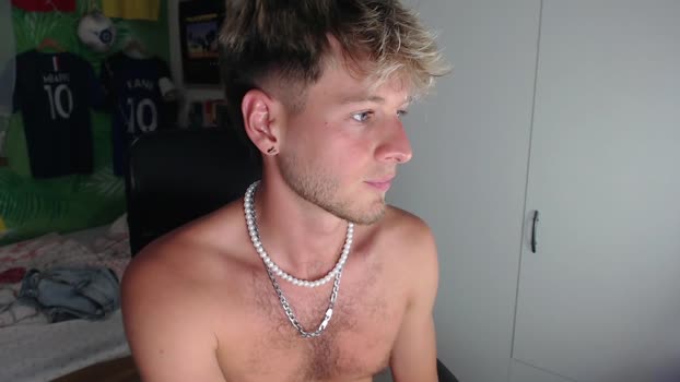 freddy_star deep Webcam SHOW @ Chaturbate 15-07-2025