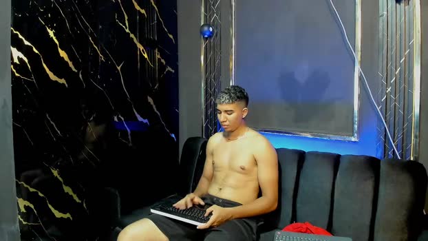 mr_maximo beautiful Webcam SHOW @ Chaturbate 15-07-2025