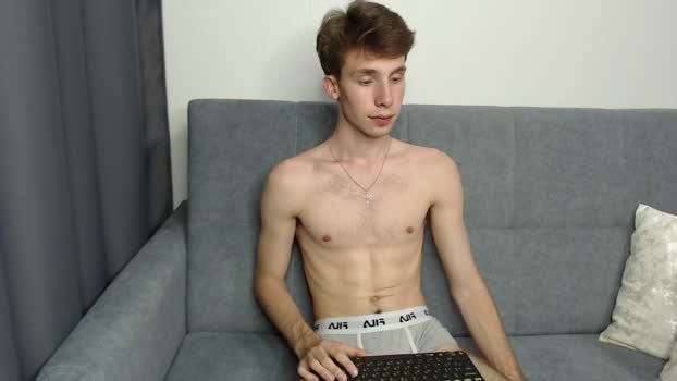 cute_brian toys Webcam SHOW @ Chaturbate 15-07-2025