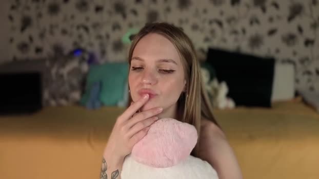 lustyaura Chaturbate Female 16-07-2025