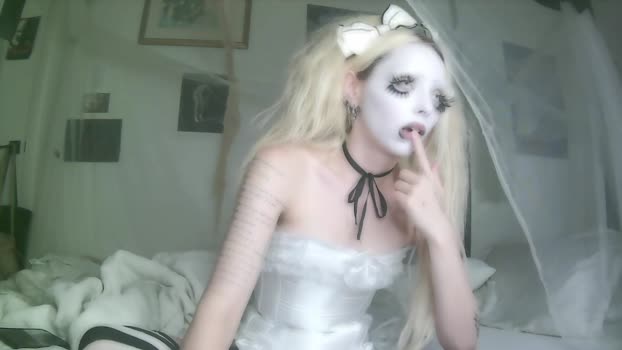 bl0odsyring3 Chaturbate Female 16-07-2025
