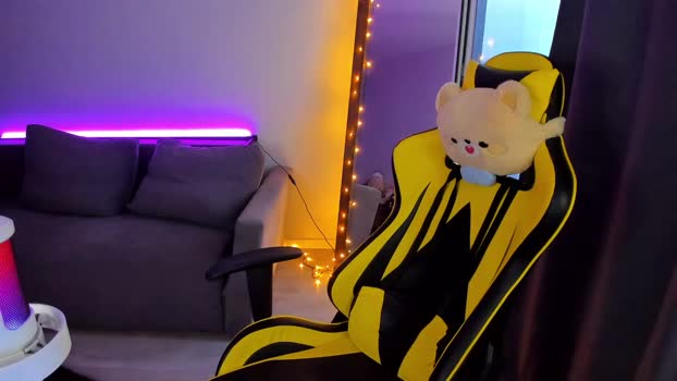 kurt_hanssen 21-07-2025 video kiss