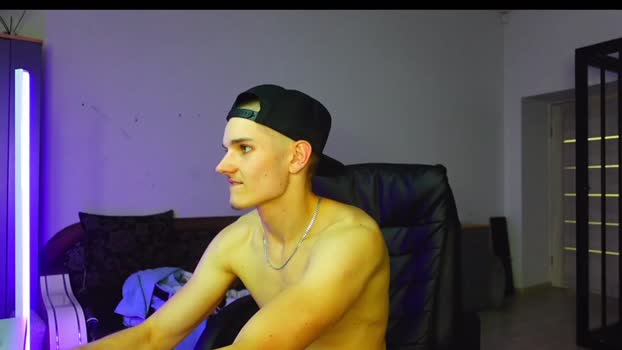 eric_poston 24-07-2025 video love