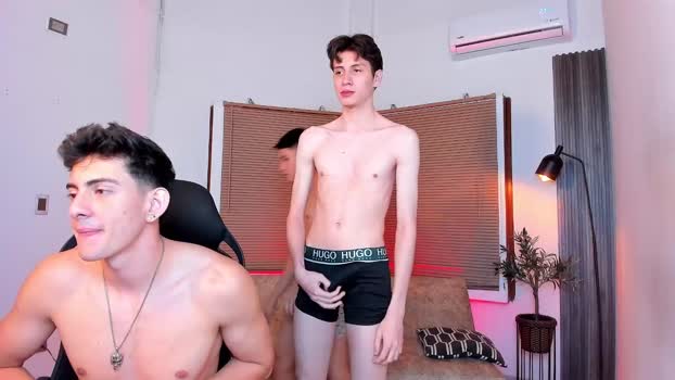 party_guyssex 30-07-2025 video legs