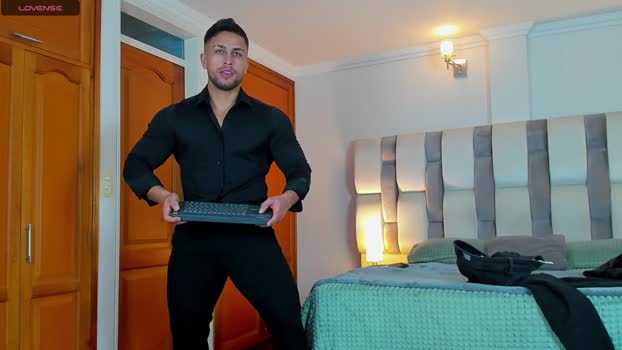 marcelo_costa_ 02-08-2025 video kissing