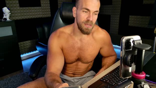 finch93 02-08-2025 video gag