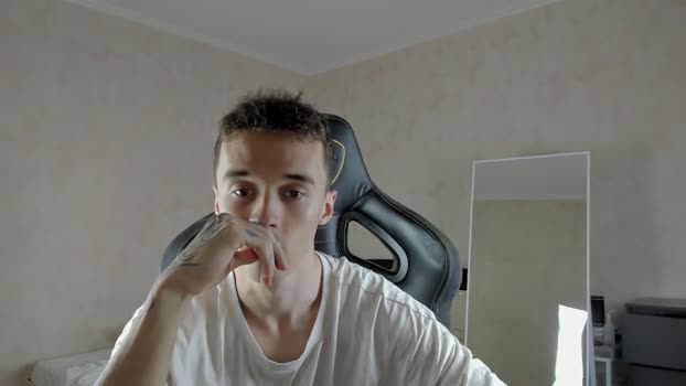 mason_warhol 03-08-2025 video toys