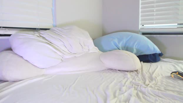 papijakey 03-08-2025 video legs