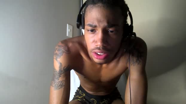 blackbulltitus 04-08-2025 video playtime