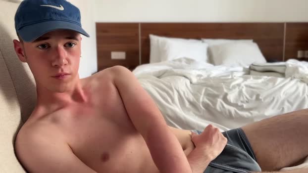 alexwos 05-08-2025 video beauty