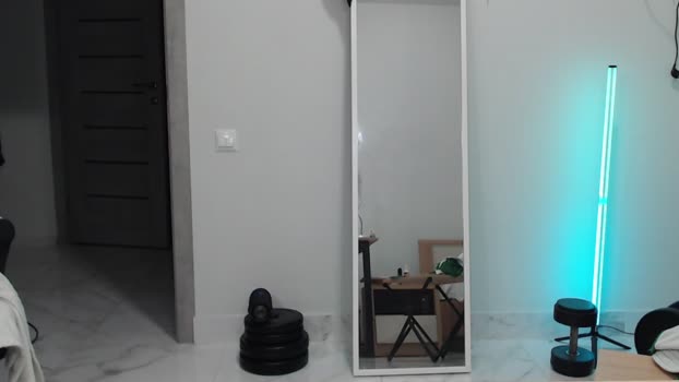 maxi_foxxx 06-08-2025 video bigdick