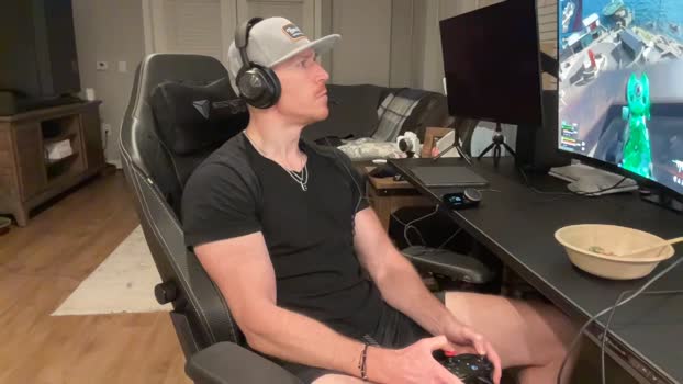 discgolf4life 10-08-2025 video kiss