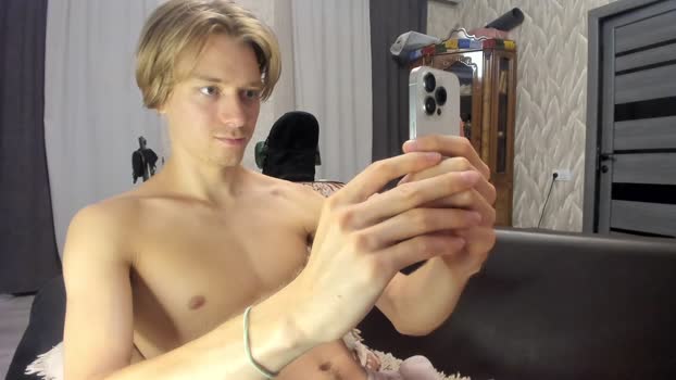 milkiwy 09-08-2025 video bigdick