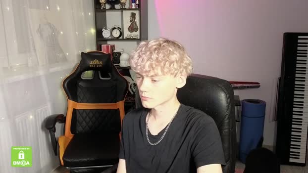 kirill_20_cm 10-08-2025 video bicurious