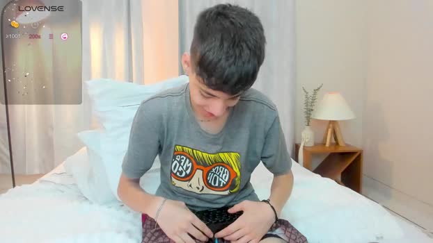 oblivion_deku 10-08-2025 video Webcam