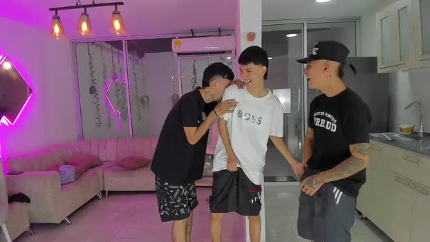 boysdeluxemilitary 13-08-2025 video spank