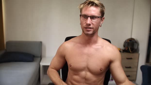 kevin_park 13-08-2025 video Pretty