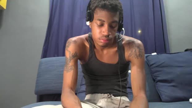 blackbulltitus 16-08-2025 video striptease