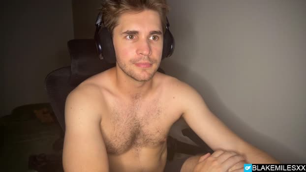 blakemiles2 17-08-2025 video sexybody