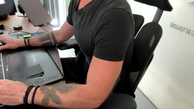 imposibleeuro 17-08-2025 video harddick