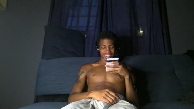 blackbulltitus 18-08-2025 video striptease