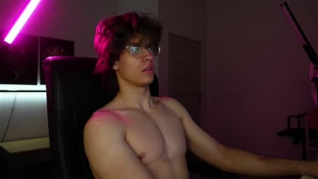 eric_poston 20-08-2025 video cute