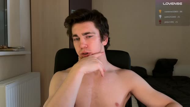 luca_syn 21-08-2025 video sexymale