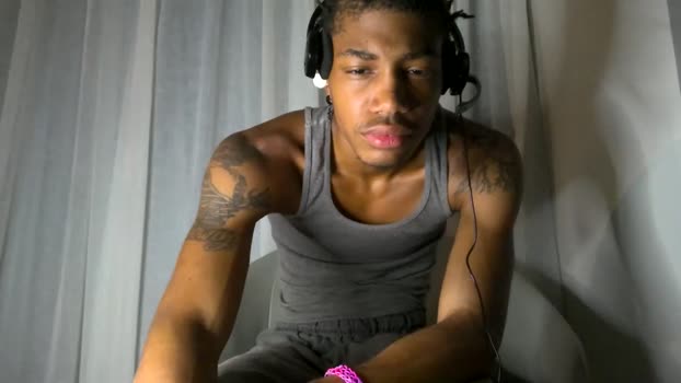 blackbulltitus 24-08-2025 video sweet