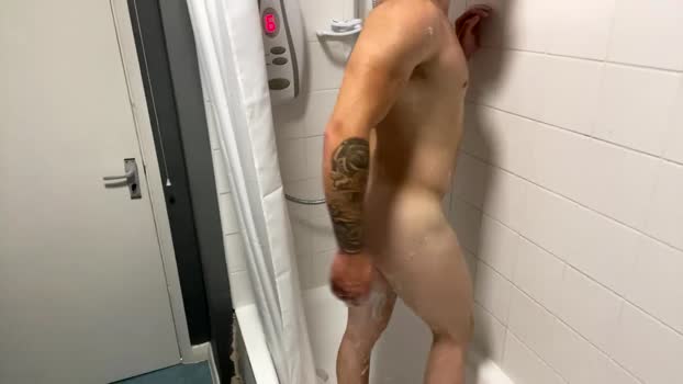 harleybarker 23-08-2025 video beauty