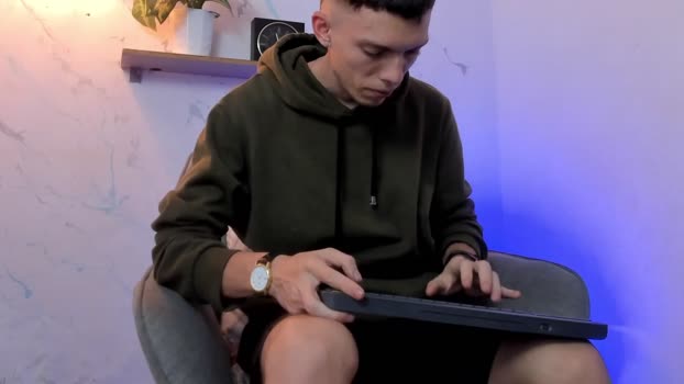 smitgrey 24-08-2025 video gay