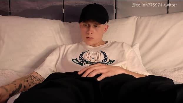 talkinghead7 24-08-2025 video fingers