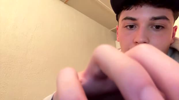 yungstudbev 28-08-2025 video Topless