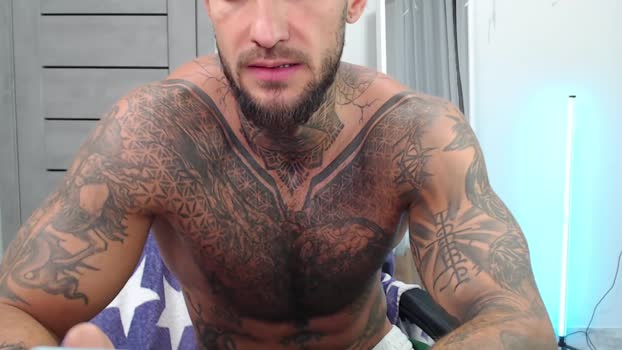 maxi_foxxx 03-09-2025 video kissing