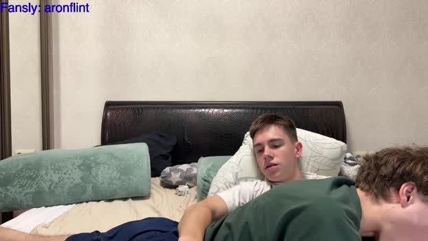 nickoxide 02-09-2025 video kiss