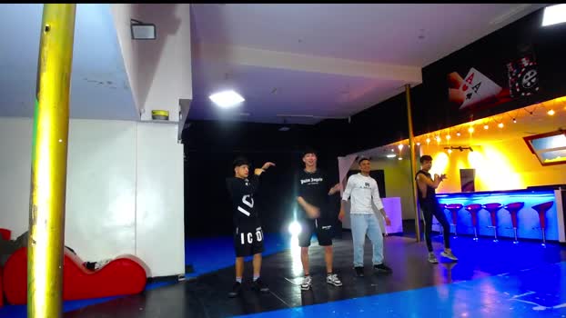 frotloops 08-09-2025 video big