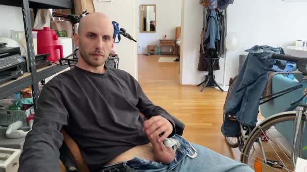 leonvampire 11-09-2025 video bigballs