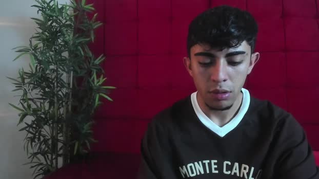 salomon_jax 10-09-2025 video kiss