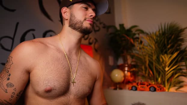 noha_miler 12-09-2025 video kiss