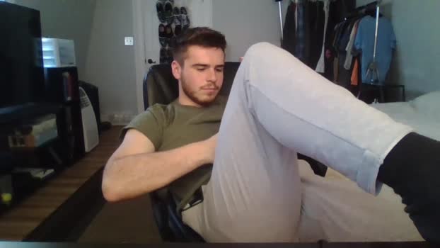 college_dad_bod 17-09-2025 video sexybody