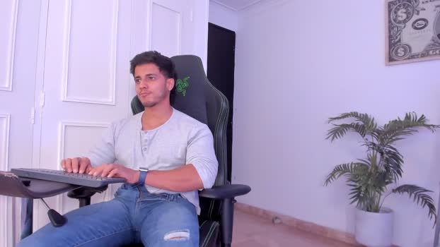 ashton_coleman_ 19-09-2025 video kink