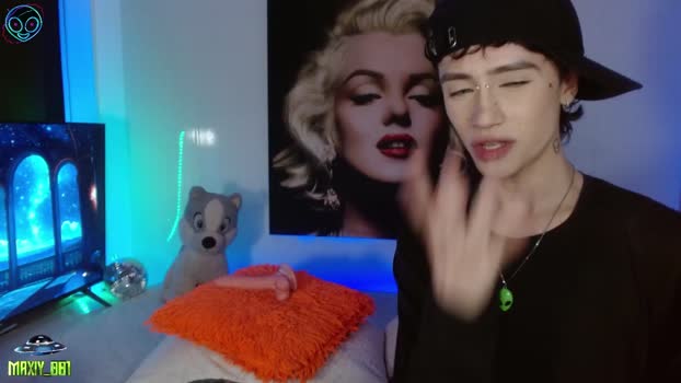 maxiy_001 20-09-2025 video wank