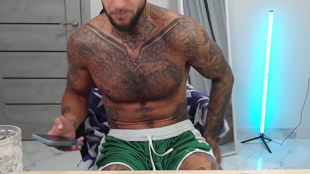 maxi_foxxx 22-09-2025 video bigballs