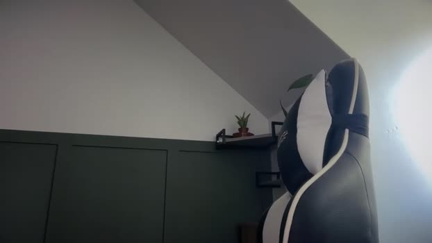 luciancrowe 23-09-2025 video handsome