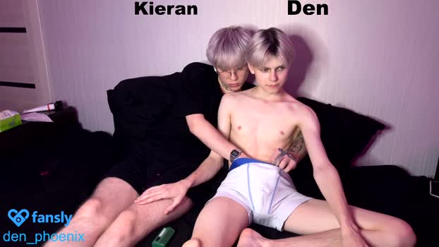 den_phoenix_ 27-09-2025 video gay