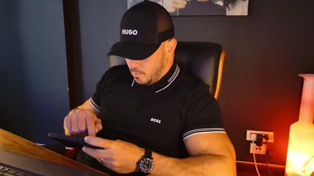 angeloeric 28-09-2025 video gay