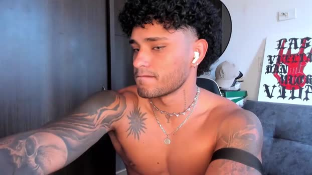 alessandro_vanni 28-09-2025 video Topless