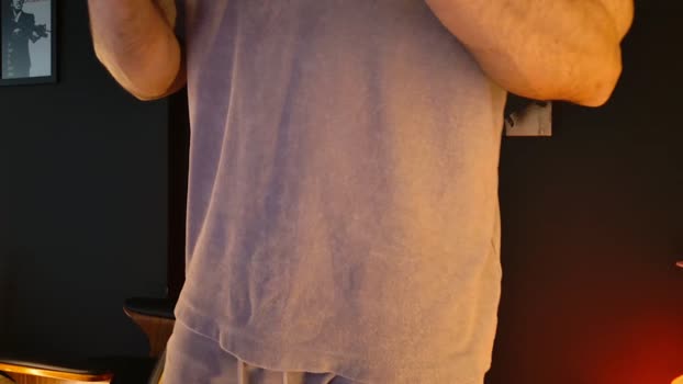 angeloeric 30-09-2025 video kinky