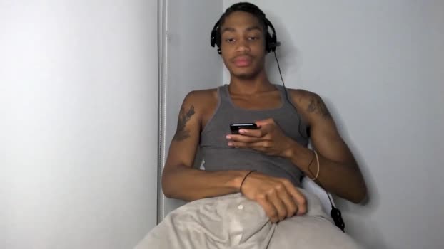 blackbulltitus 01-10-2025 video fingers