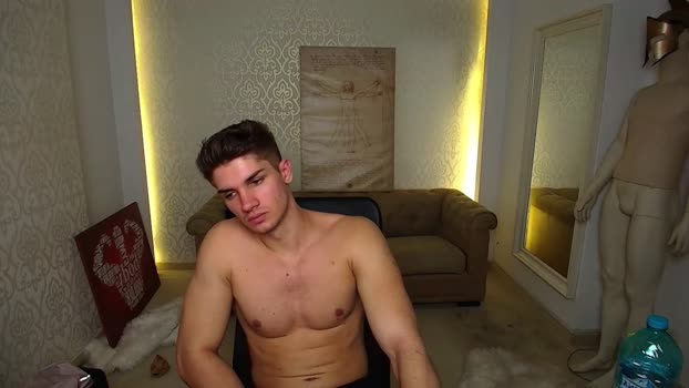 maxkaiden 01-10-2025 video legs